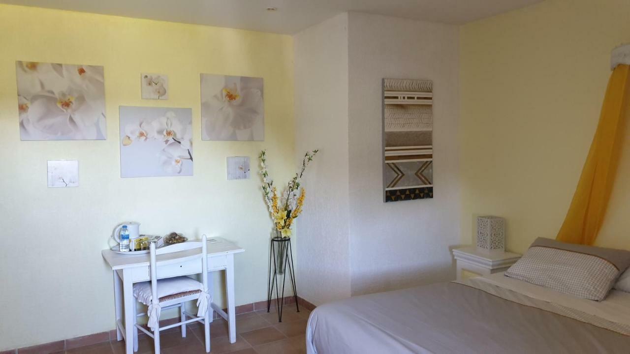 Bed and Breakfast Le Colombier De Kerguezec Surzur Экстерьер фото